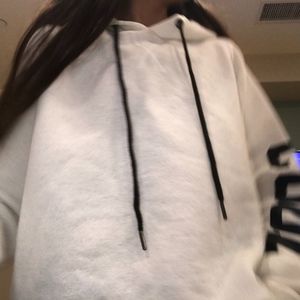 Juniors Cropped Sweatshirt